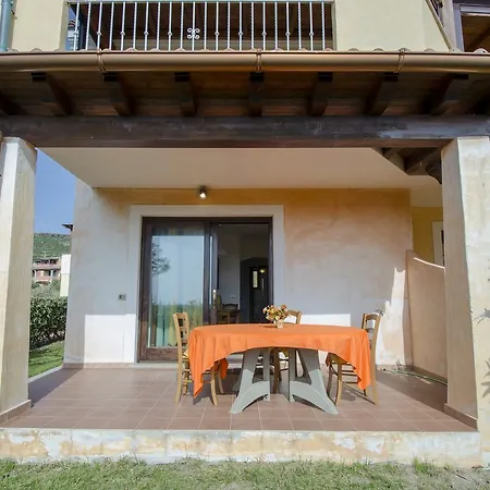 بيت للعطل A.i.r. Borgo Di Mare كاستيلساردو